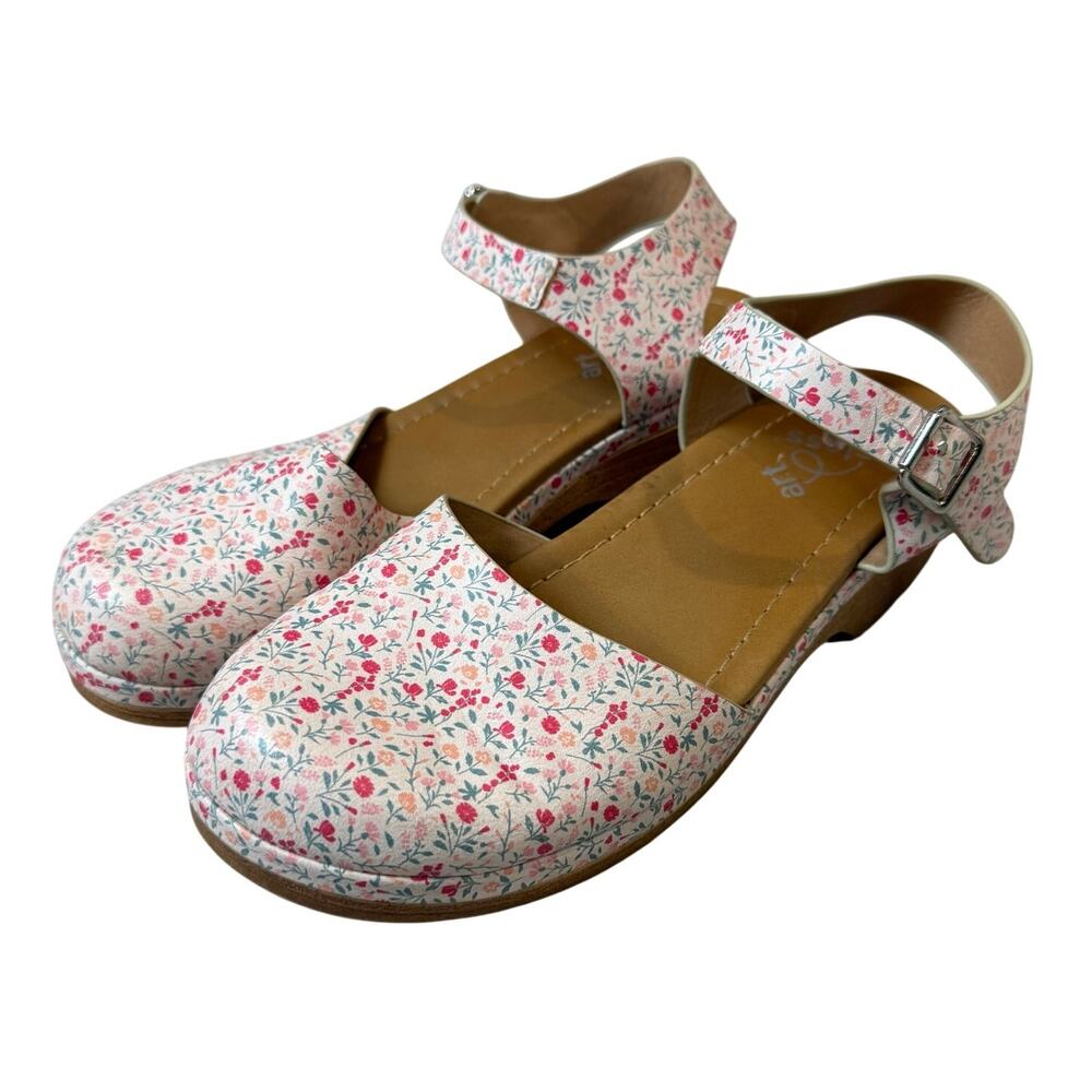 Art Class Floral Clogs Girls size 3 Faux Leather Chunky Heel Shoes Ankle Strap